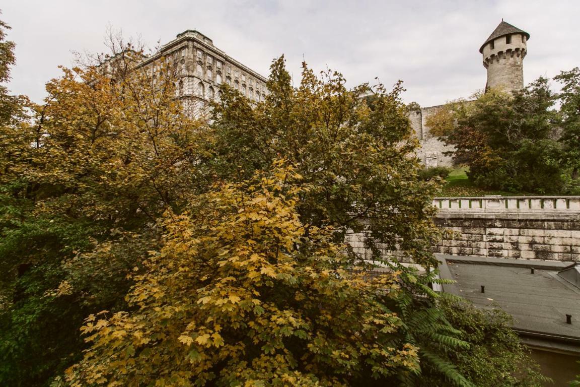 Luxury Apartment View On To The Castle Budapeste Exterior foto
